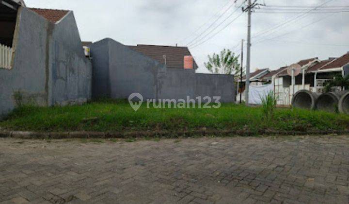 Tanah Jade Hamlet Menganti Gresik  1