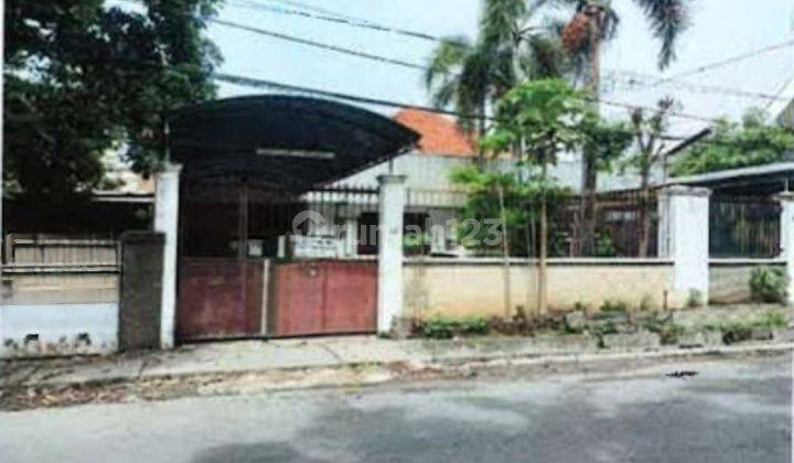 71112 Rumah Jl. Nias Satu Lantai Nol Jalan Raya Surabaya  1