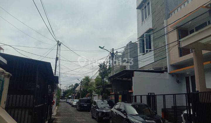 Rumah di Jalan Perumahan Citra, Pegadungan, Jakarta Barat 1