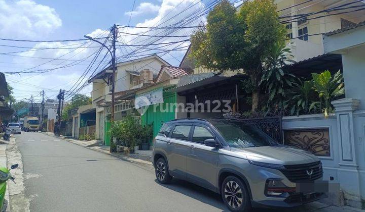 Rumah di Jalan Mawar, Bintaro Jakarta Selatan 2