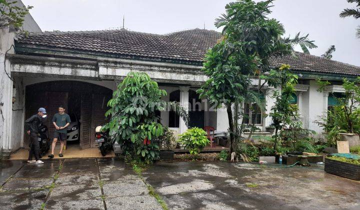 Rumah Hitung Tanah di Lebak Bulus, Jakarta Selatan 1