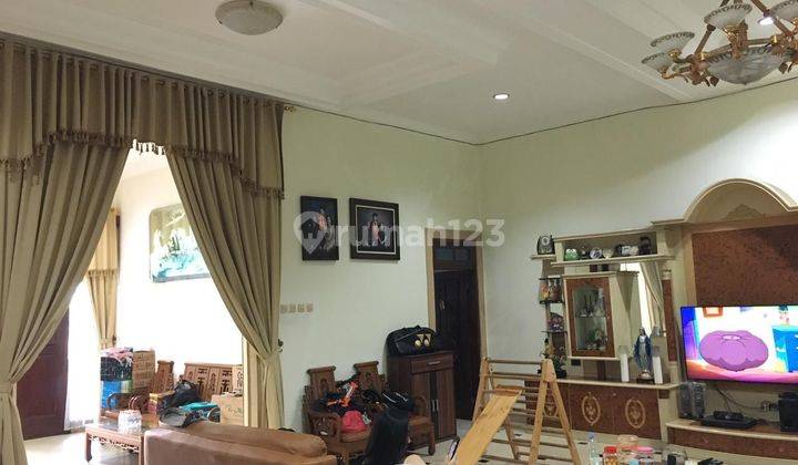 Rumah 2 Lantai Full Furnished Area Cengkareng 2