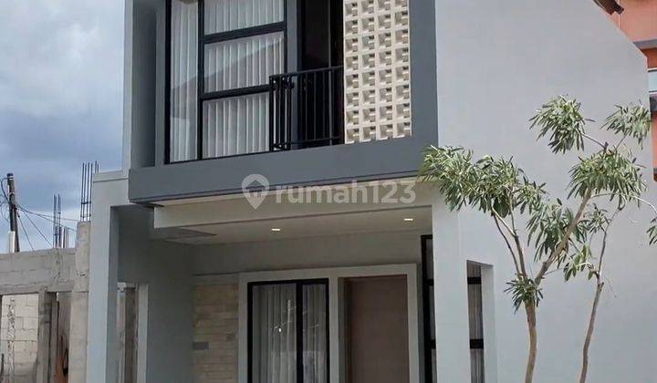 Rumah Cluster Eksklusif 2.5 Lantai Termurah Di Petukangan Utara 1