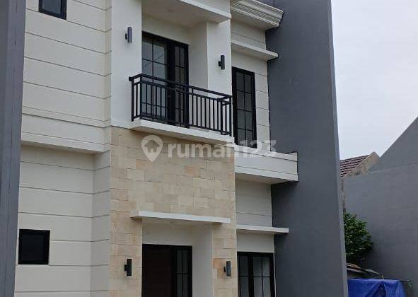 Rumah Modern Minimalis Dalam Cluster di Serua Ciputat Tangerang Selatan 1