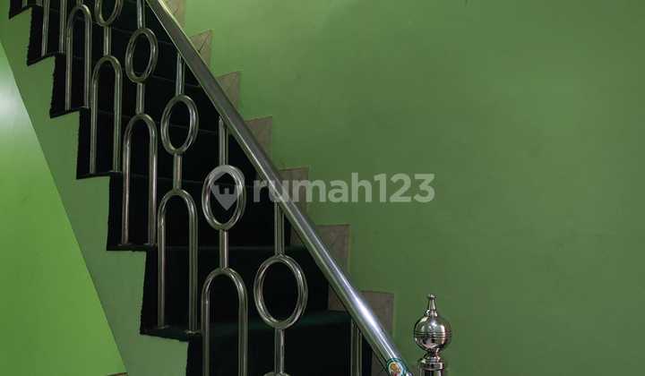 Rumah dengan Luas 130M2 Lokasi Strategis di Cilandak, Jaksel Rumah dengan Luas 130M2 Lokasi Strategis di Cilandak, Jaksel