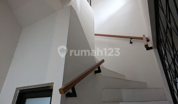 For Sale Furnished Cluster House Cheapest 5 Minutes to Ragunan & Jagakarsa Hospital Mahr432