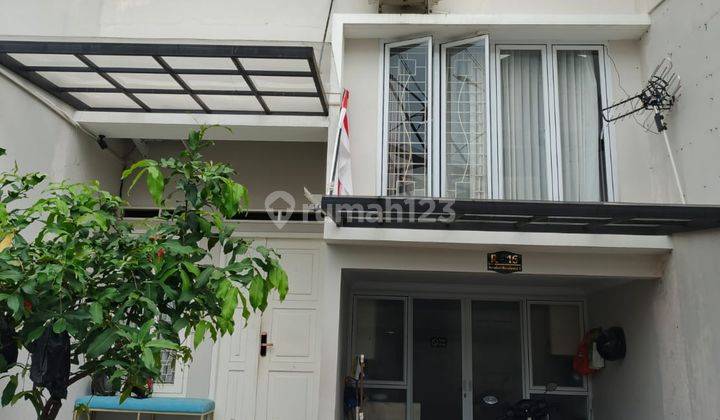 Rumah Tropical Balkon Besar Siap Huni di Area Strategis Jagakarsa Jakarta Selatan 1