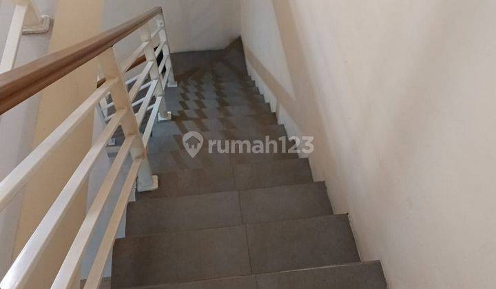 Rumah 2 Lantai Siap Huni Semi Furnished Termurah Dalam Cluster di Jagakarsa 2