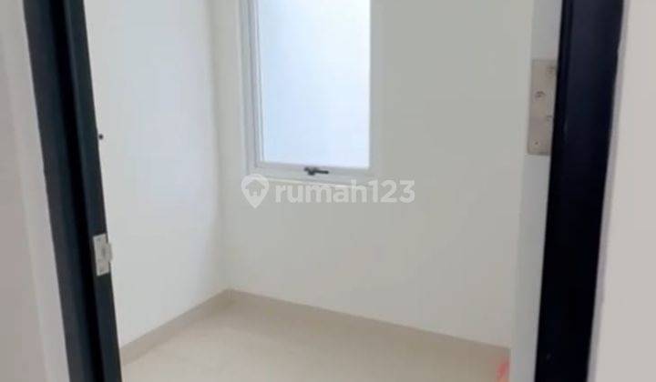 Rumah Hunian Asri Semi Furnished Termurah di Pondok Indah 2