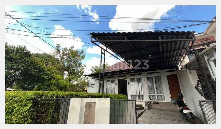 For Sale: Spacious House, 15 Minutes to Bintaro Xchange, Full Furnished in Graha Raya, Tangerang RR061