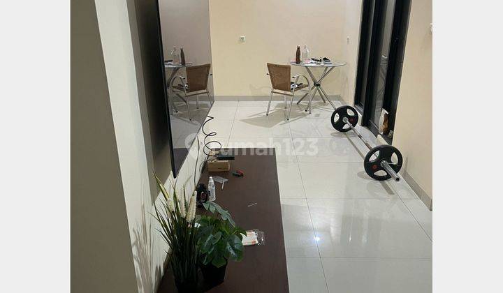 Rumah  dengan Fasilitas Lengkap Full Furnished di dalam Perumahan Area Jagakarsa, Jakarta Selatan RR075 2