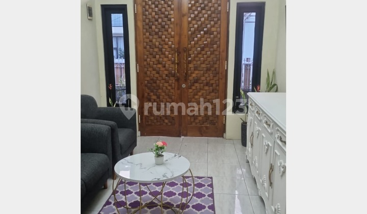 Rumah Full furnished 10 mnt ke ST. Sudimara Lokasi Strategis di Area Ciputat RR150 2