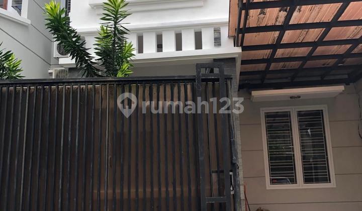 Rumah Siap Huni Semifurnished Termurah di Dekat Stasiun Kebayoran Lama Jakarta Selatan 2