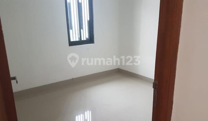 Dijual Rumah Cluster + Swimming Pool Dekat MRT Lebak Bulus Rr087 2