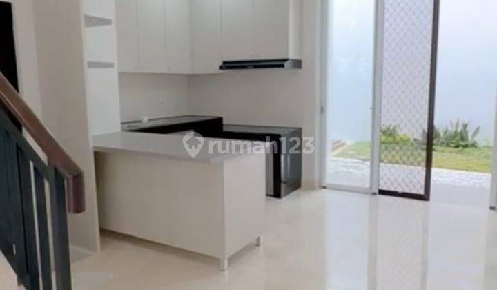 Rumah Hunian Asri Semi Furnished Termurah di Pondok Indah 2