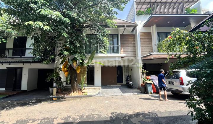 Rumah Full Furnished Terawat, Dalam Komplek di Jagakarsa