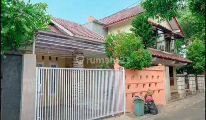 Rumah Semi Furnished 4 Kt Termurah di Dalam Komplek 1