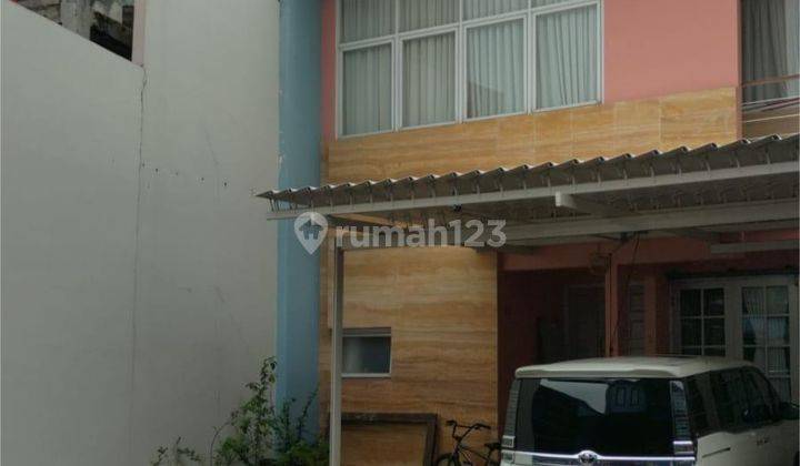 Rumah 2 Lantai di Graha Alama Indah Jalan Batu Alam Jaya Kel. Batu Ampar Kec. Kramat Jati Kota Jakarta Timur, Jakarta Timur 2