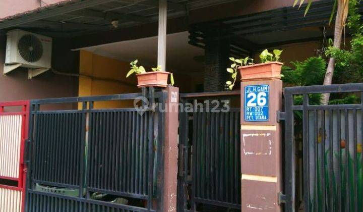 Rumah Bagus Unfurnished SHM Petukangan, Jakarta Selatan 2