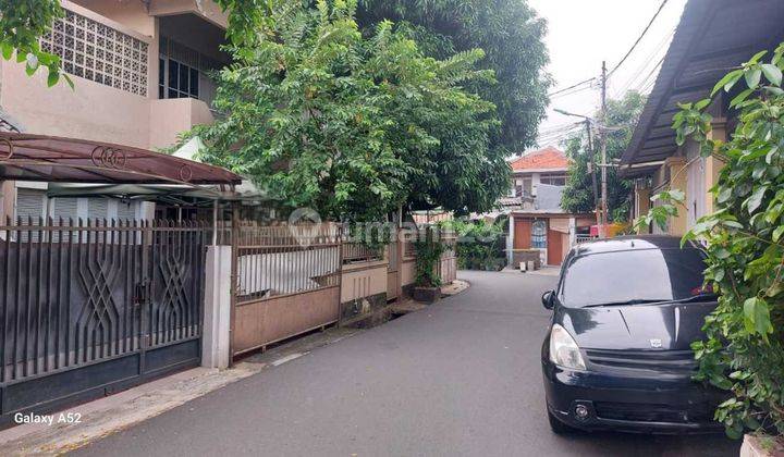 Rumah di Jalan Kota Bambu Selatan V, Kelurahan Kota Bambu Selatan, Kecamatan Palmerah Kota Jakarta Barat, Propinsi Daerah Khusus Ibukota Jakarta., Jakarta Barat 2