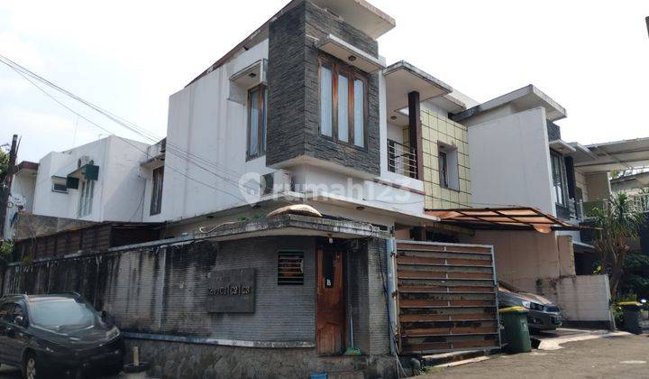 Rumah di Jl Mampang Prapatan Xi, Kel. Tegal Parang, Kec. Mampang Prapatan, Jakarta Selatan., Jakarta Selatan 2