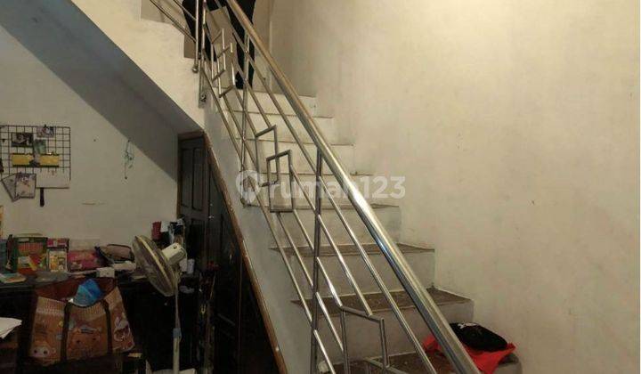 Rumah Bagus Unfurnished SHM Pasar Rebo, Jakarta Timur 2