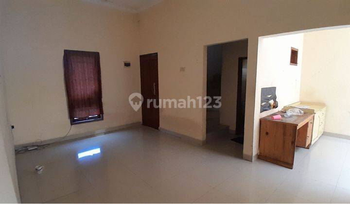 Rumah Bagus Unfurnished SHM Makasar, Jakarta Timur 2