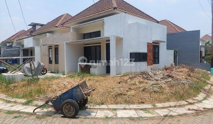 Rumah di Perumahan Green Land Kelurahan Curug, Kecamatan Bojongsari, Kota Depok, Provinsi Jawa Barat, Bogor 2