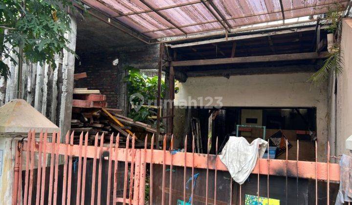 Rumah hitung tanah strategis tengah kota di Dukuh kupang timur 2