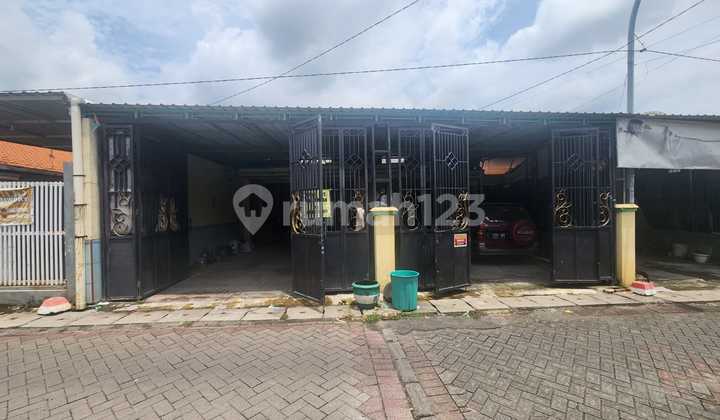 Kost Strategis Dekat Kampus Universitas Ciputra 91343