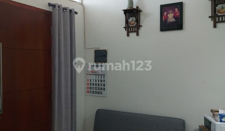 Rumah Kontrakan Bagus Furnished Citraland, Surabaya 2