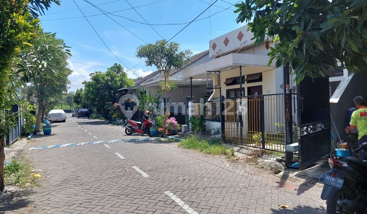 Rumah lelang murah bagus taman  Gununganyar, Surabaya 2