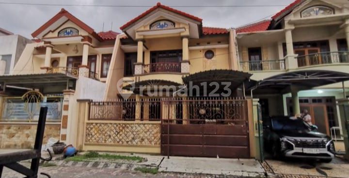 Rumah Bagus 2 Lantai di Dharmahusada Mas 2334