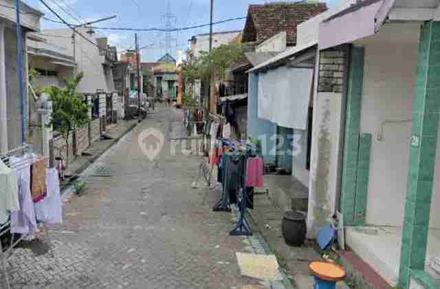 Rumah Bagus Murah 1 Lantai, SHM, di Asemrowo Tambak Pring 85611 2