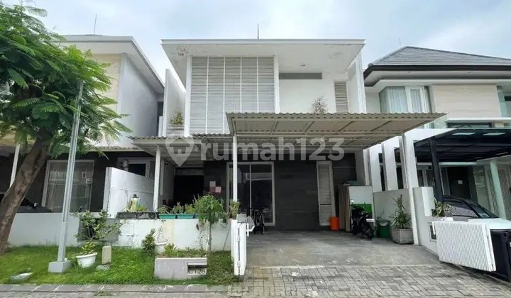 Good HGB Wiyung Modern Minimalist House, Surabaya