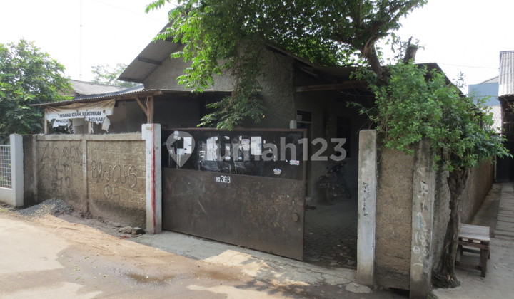 For Sale Auction House on Jalan Raya Kh. Hasyim, Kembangan, West Jakarta