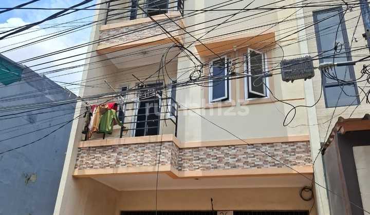 DiJual Ruko Siap Pakai Lokasi Strategis Di Jelambar Utama Raya Jakarta Barat