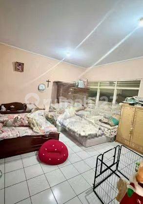 Dijual Rumah 2 Lantai Lokasi Jalan Hayam Wuruk 2