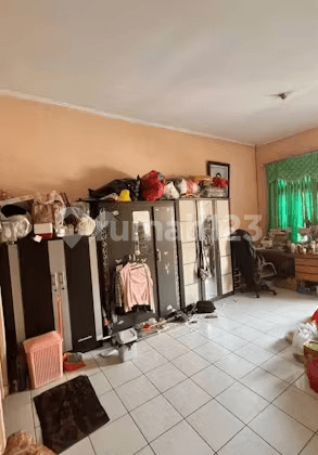 Dijual Rumah 2 Lantai Lokasi Jalan Hayam Wuruk 1