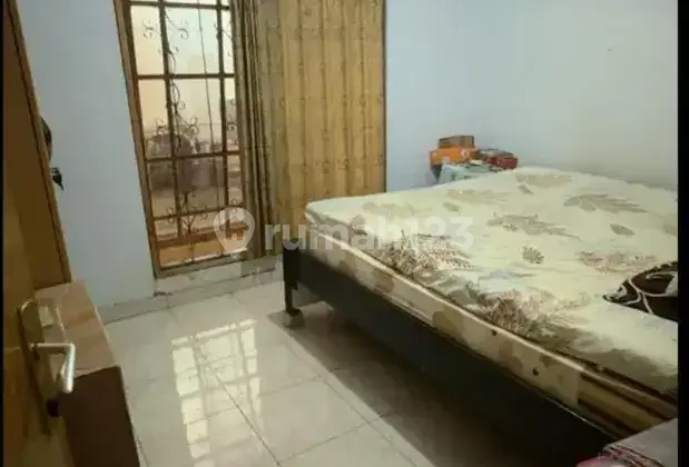 Dijual Rumah 2 Lantai Ada Kosnya di Komplek Uka, Koja - Jakarta Utara 2