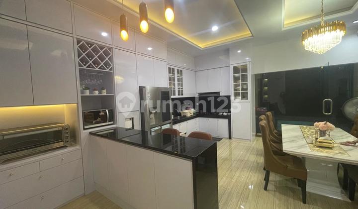 Dijual Rumah Rumah Mewah Siap Huni Daerah Kavling Polri , Jelambar - Jakarta Barat