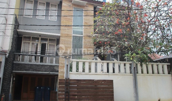 Jual Rumah Aset Bank Harga Dibawah Pasaran Jalan Raya Kartini , Sawah Besar - Jakarta Pusat Jual Rumah Aset Bank Harga Dibawah Pasaran Jalan Raya Kartini , Sawah Besar - Jakarta Pusat