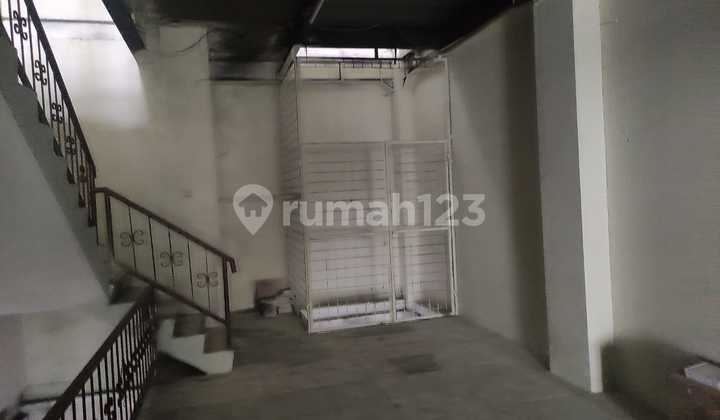 Disewakan Ruko Lokasi Strategis Siap Usaha Dijalan Telepon Kota , Jakarta Barat 1