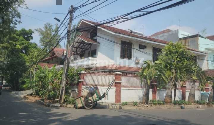 Dijual Rumah Siap Huni Daerah Komplek Kelapa Gading Permai - Jakarta Utara