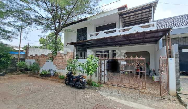 For Sale Comfortable and Lush House in Sunter Mas Barat Complex, North Jakarta For Sale Comfortable and Lush House in Sunter Mas Barat Complex, North Jakarta