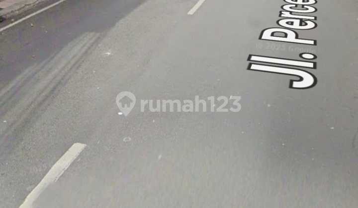 For Sale Ready-to-Use Shophouse Below NJOP Price, Percetakan Negara Street, Central Jakarta 2