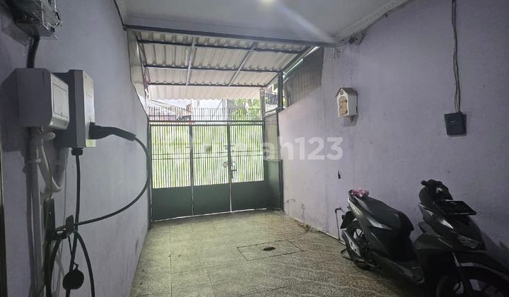 Di Jual Rumah Siap Pakai Daerah Kavling Porli Jelambar, Jakarta Barat