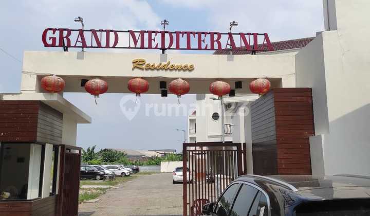 Disewakan Rumah Baru Siap Huni Grand Mediterania Residence Jalan Vikamas Tengah