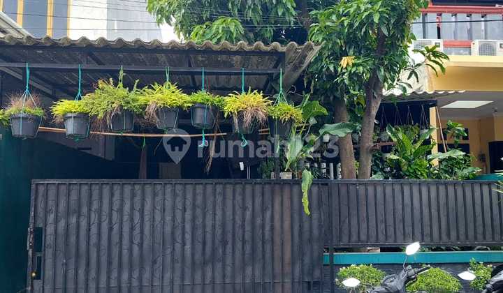 Di Jual Rumah di Jl. Semanan Jaya Iv Kp.lamporan Semanan Kalideres Jakbar