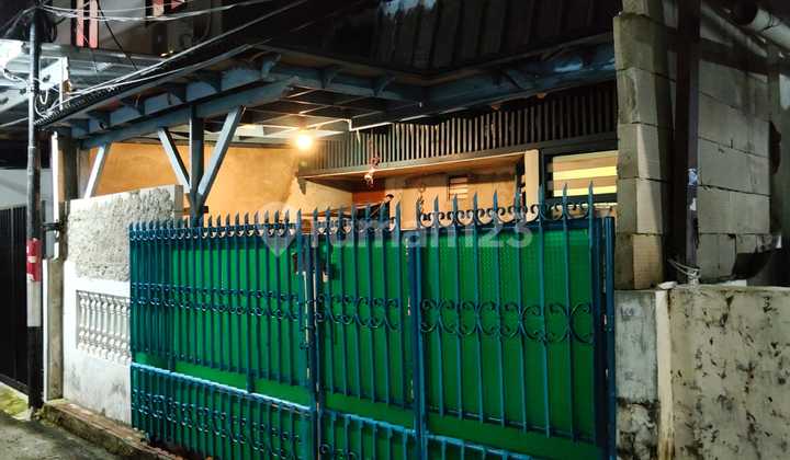 For Sale Simple House Negotiable Until Deal at Jalan Sunter Hijau 4, North Jakarta